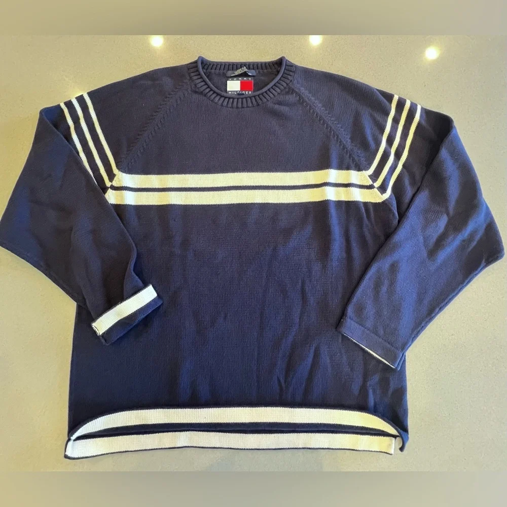 Vintage Tommy Hilfiger Men's Sweater in Navy with White Stripes Cotton Sz Large